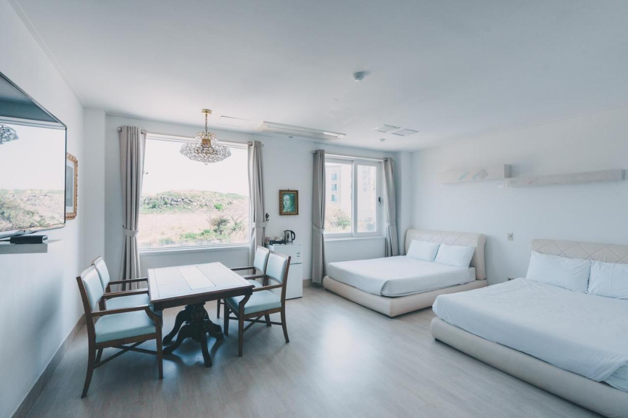 Hotel White House Jeju Exterior photo